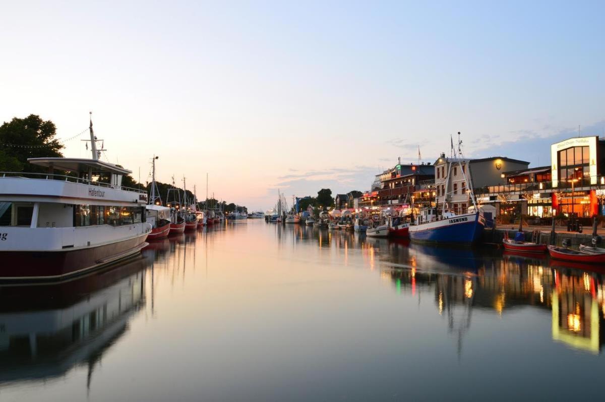 Sonnenschein, Direkt Am Alten Strom Rostock Bagian luar foto