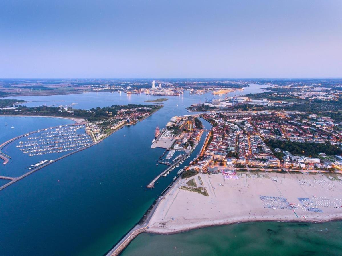 Sonnenschein, Direkt Am Alten Strom Rostock Bagian luar foto